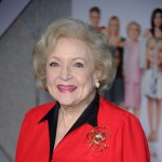 129139_betty-white-arrives-at-the-premiere-of-you-again-at-the-el-capitan-in-los-angeles-on-september-22-20.jpg