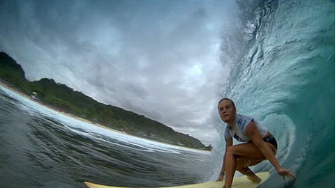 blue-crush-movie-clip-screenshot-another-wave_large