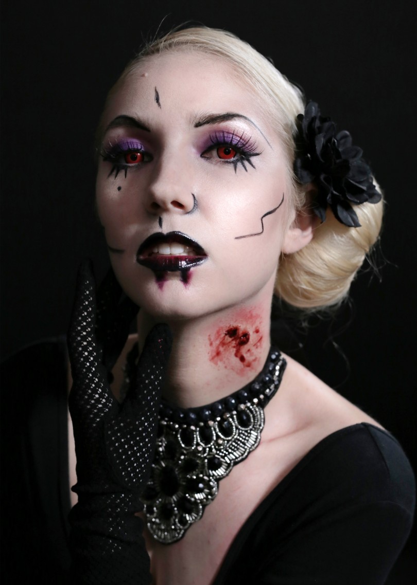 5 Halloween Makeup Tutorials That Will Elevate Your Costume Page 4 of