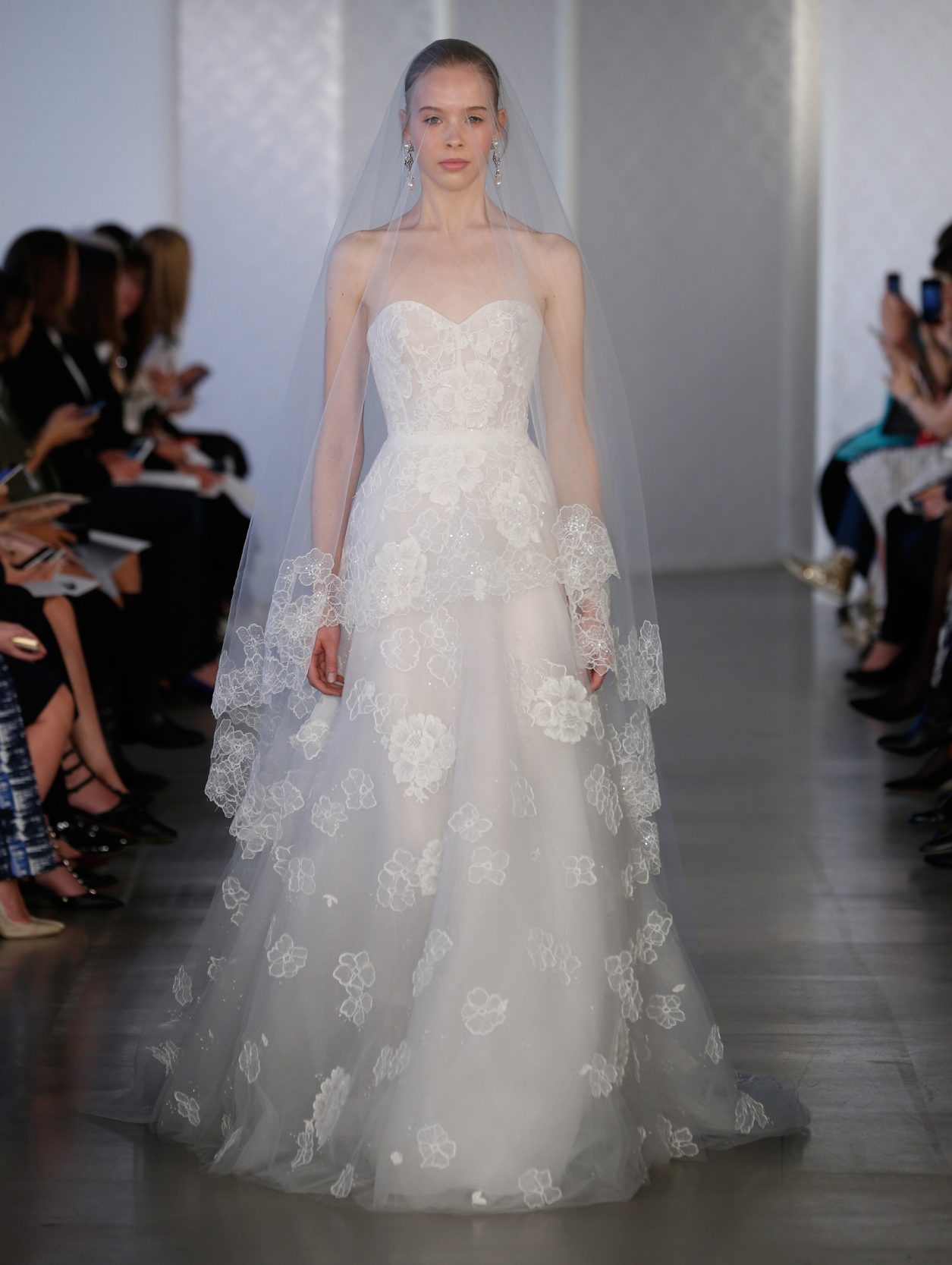 4 Bridal Trends That Are Making a Splash This Year - Page 4 of 4 ...