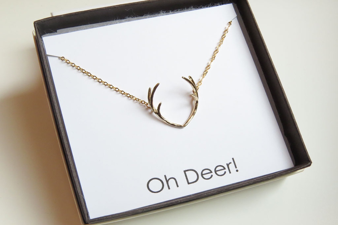 deer-necklace