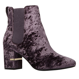 7 Of The Coolest Ankle Boots For Closed-Toe Season - 29Secrets