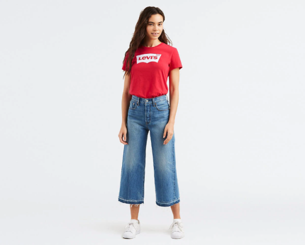 How to do ‘80s and 90’s-Inspired Jeans The Right Way - 29Secrets