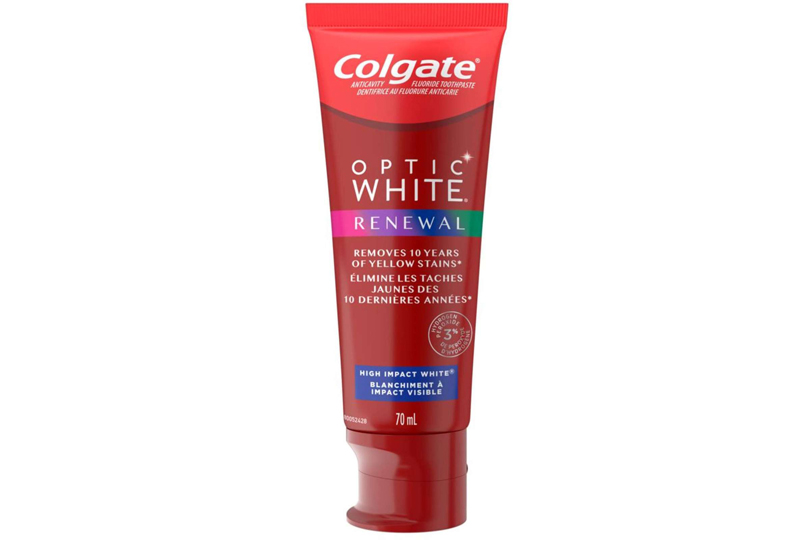 The Best Ways To Whiten Your Smile: Colgate's Optic White Renewal Toothpaste 