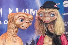 Heidi Klum's Epic E.T. Halloween Costume Took 1 Year – And 30 FX Artists – To Create