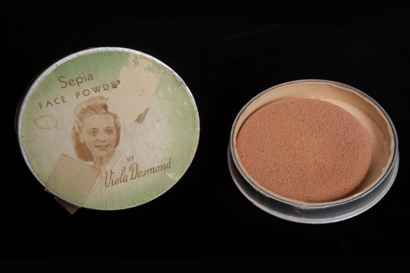 Before The Banknote: Viola Desmond Canadas Beauty Pioneer - Compact of Viola Desmond
