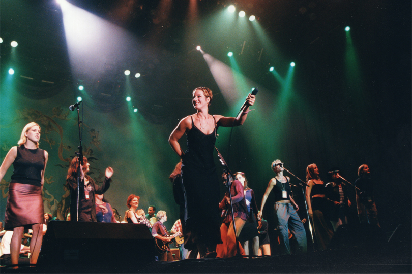 Lilith Fair Building A Mystery Takes Viewers Backstage Of The 90s Phenomenon - 3