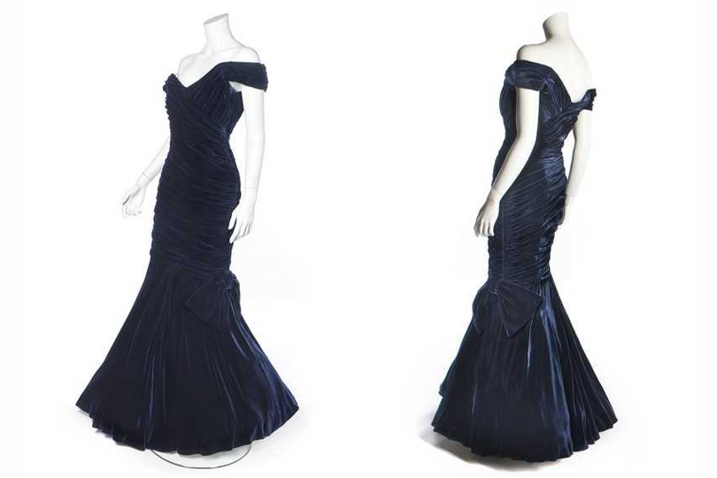THE STORY OF Princess Diana Velvet Travolta Dress - Auction photos