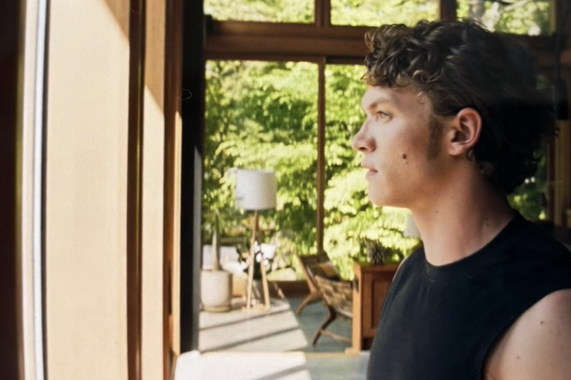 Here Are 15 Heated Rivalry Filming Locations To Visit In Ontario: The Cottage