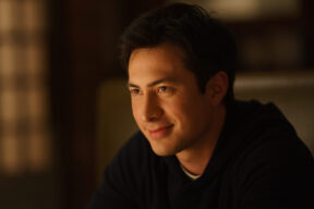 Heated Rivalry Makeup Artist Reveals the Product Used to Create Shane’s Freckles