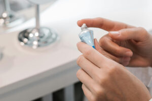 What Is Tretinoin? Here's What You Need to Know