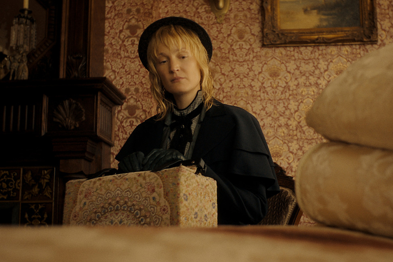 Everything You Need To Know About Netflix's 'Monster: The Lizzie Borden Story'Everything You Need To Know About Netflix's 'Monster: The Lizzie Borden Story' - 3