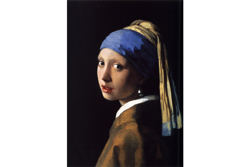 THE STORY OF Ultramarine Blue - Girl with a Pearl Earring