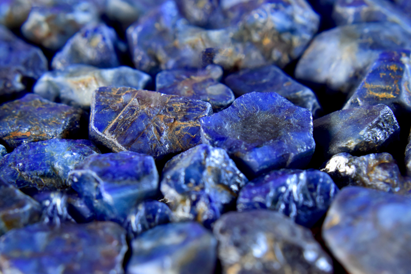 THE STORY OF Ultramarine Blue -  lapis lazuli metamorphic rock