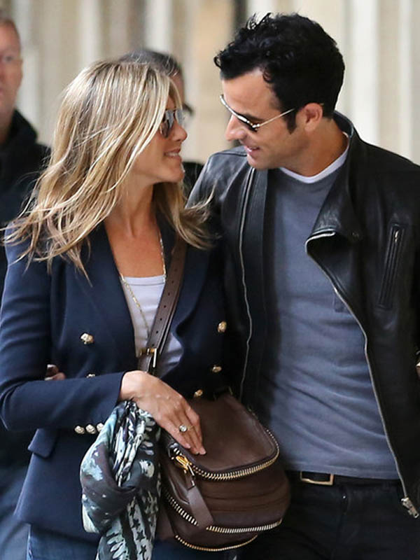 Jennifer Aniston Is Engaged! 29Secrets